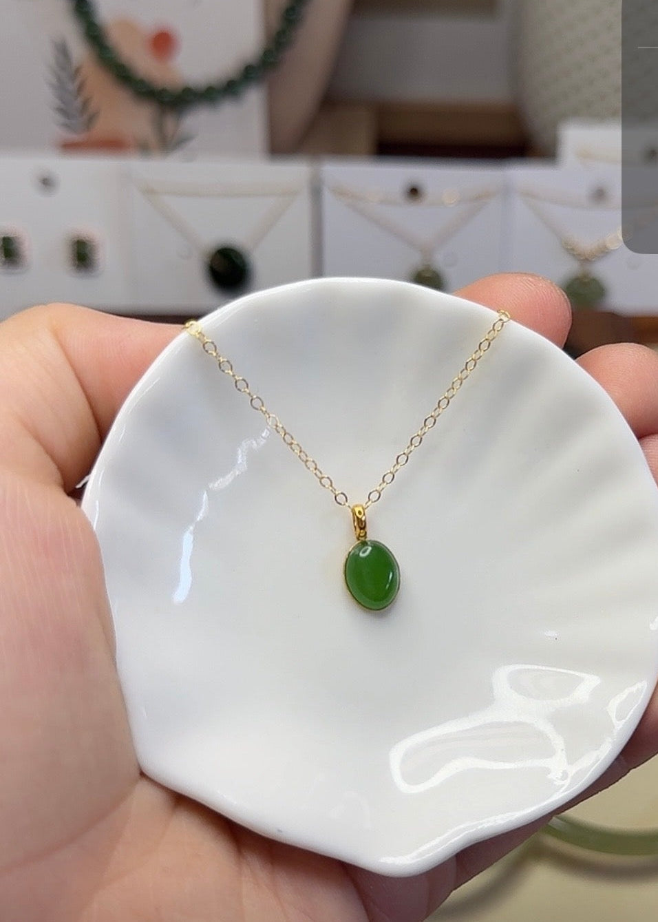 18K Gold Green Jade Dainty Pendant Necklace 23