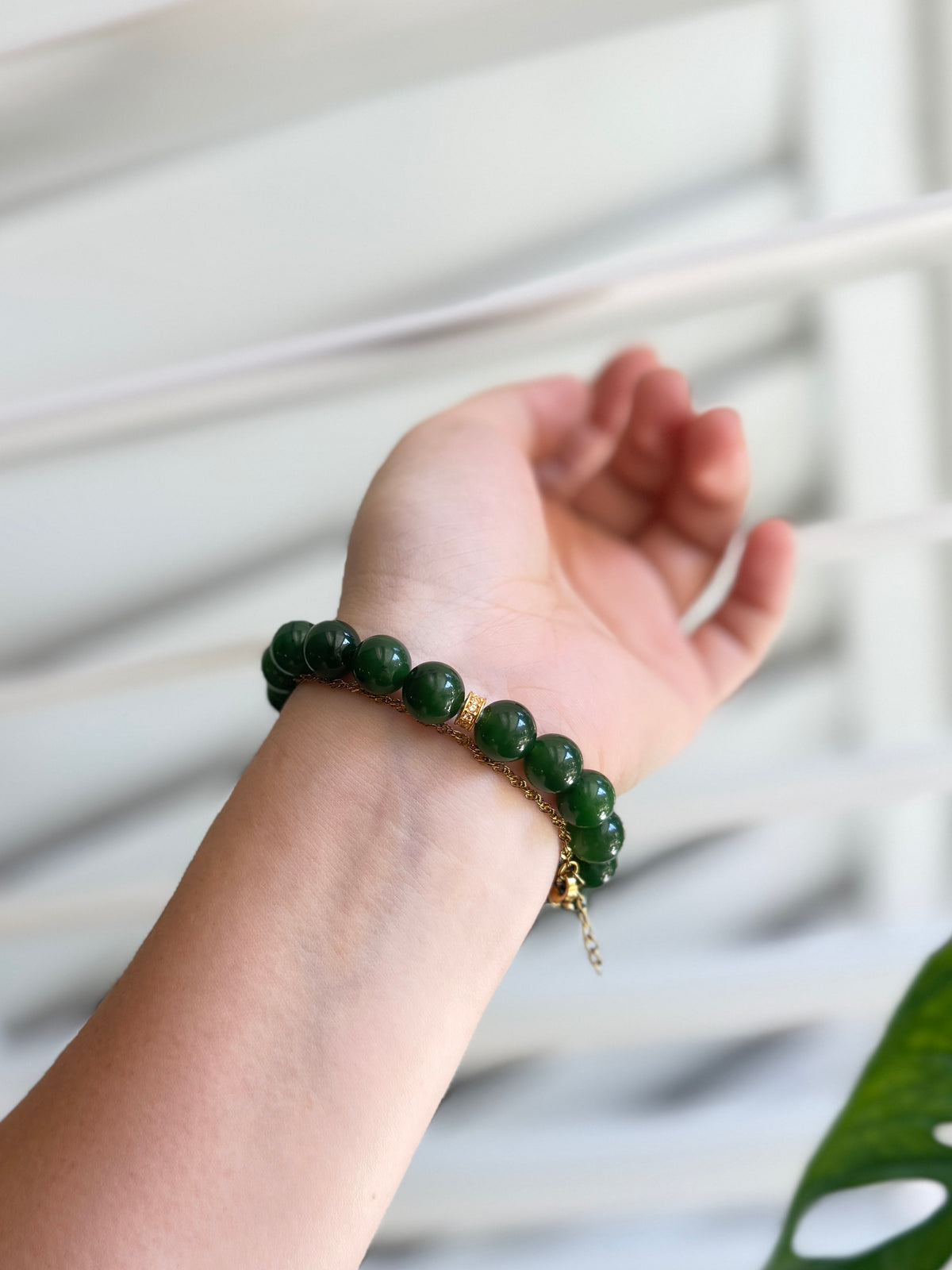 High Quality Green Natural Jade Beaded Bracelet with 18K Gold