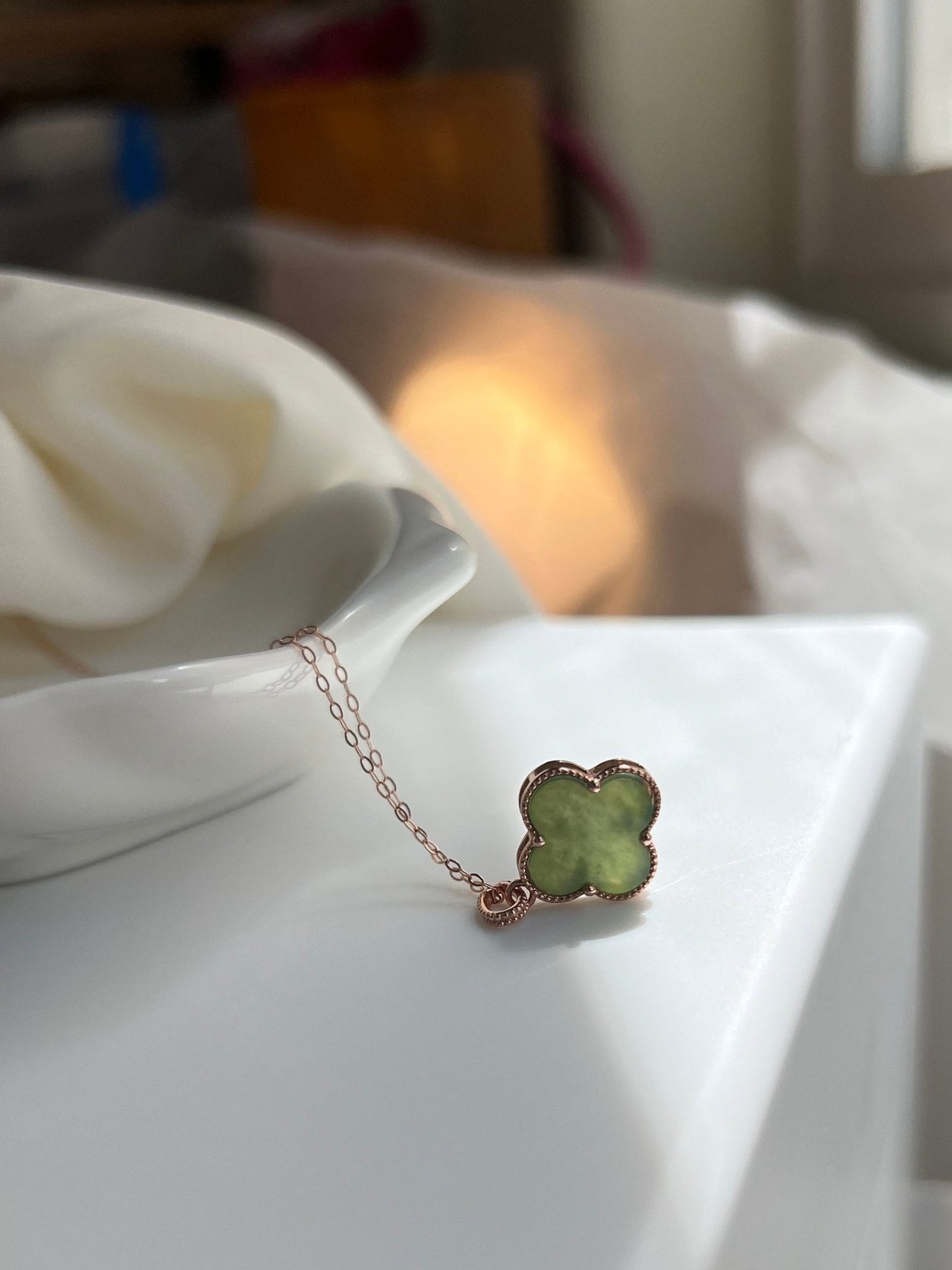 Genuine Jade Necklace, Green Clover Necklace, Hetian Jade Pendant, Green Clover Pendant, Dainty Jade Necklace, Natural Nephrite Necklace