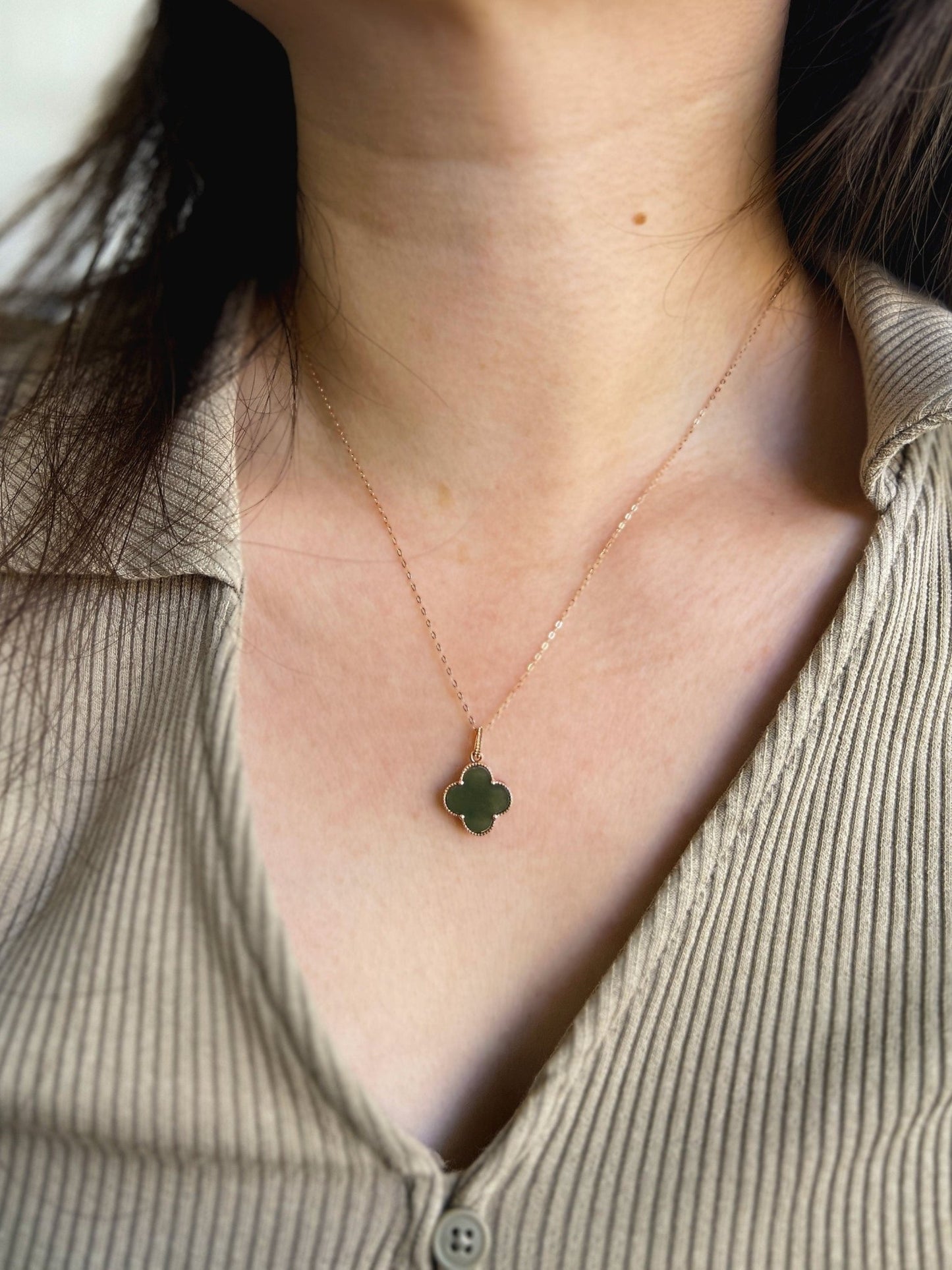 Genuine Jade Necklace, Green Clover Necklace, Hetian Jade Pendant, Green Clover Pendant, Dainty Jade Necklace, Natural Nephrite Necklace