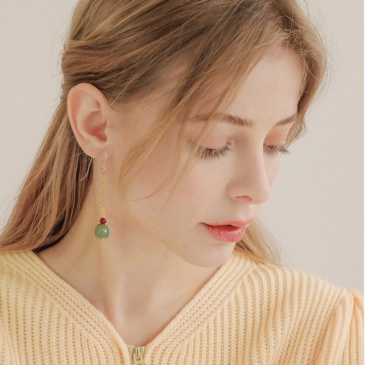 Natural Hetian Jade Earring, Long Drop Earrings, Jade Gold Earrings, Minimalist Nephrite Earring, Long Drop Jade Earrings, Green Jade earrings