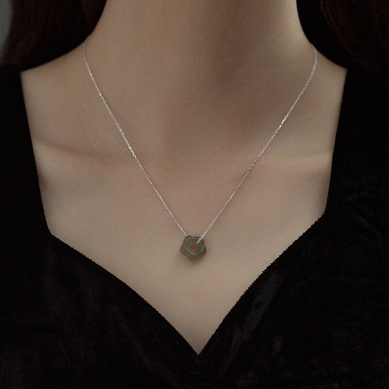 925 Sterling Silver Necklace, Vintage Khotan Jade Hollow Flower Pendant Necklace, Silver Plated or Gold Plated Nephrite Pendant Necklace Choker