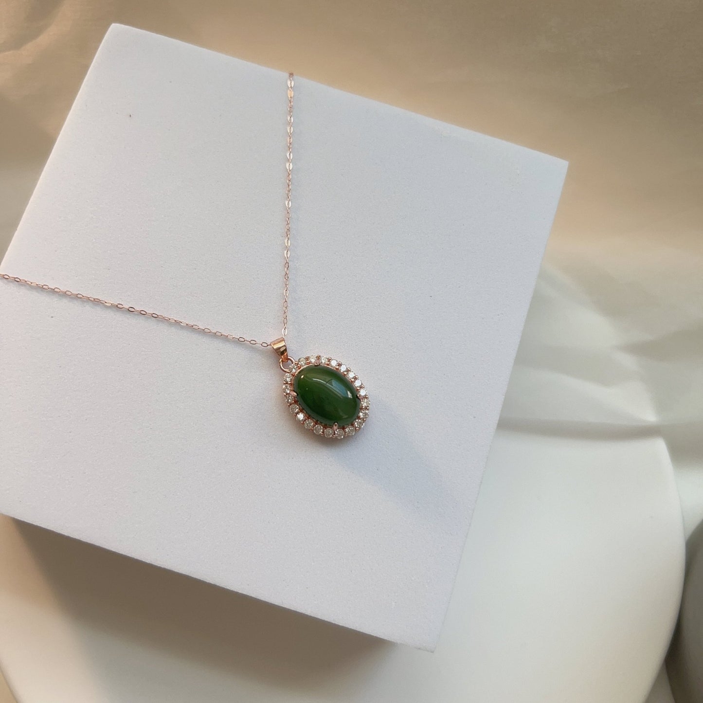 Natural Jade Necklace, Oval Jade Necklace, Hetian Jade Necklace, Green Jade Necklace, Dainty Jade Necklace, Diamond-bordered Jade, Good Luck