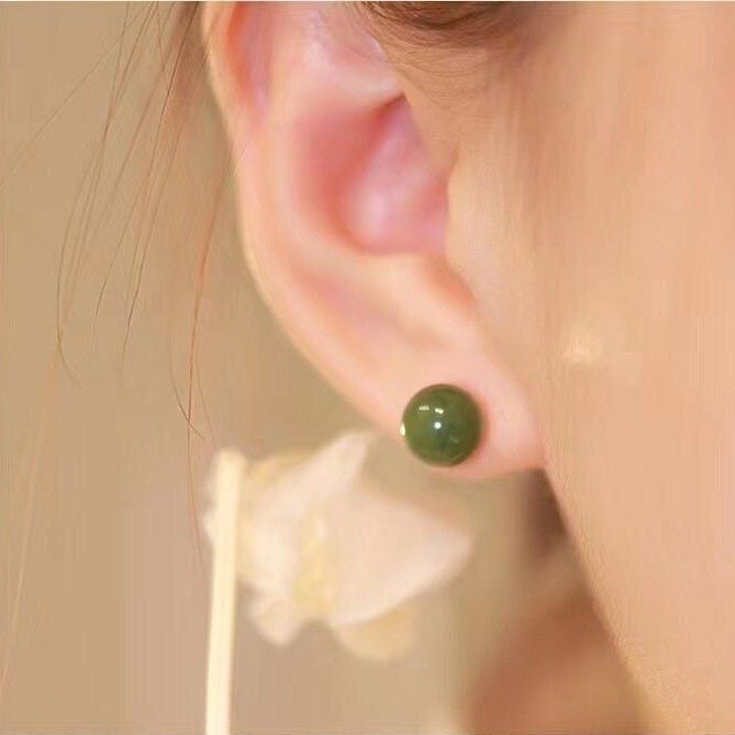 Natural Jade Earrings, 6mm 8mm Jade Stud Earrings, Jade Earring Stud, Green Jade Earrings, S925 Sterling Silver Earring, Green Jade Earrings
