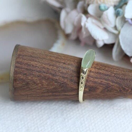 Light Green Long Natural Stone Ring, Vintage Gold Plated Gemstone Ring, Transparent Grape Stone Ring, Adjustable S925 Silver Ring