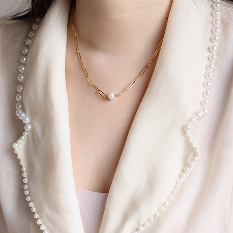 Natural Single Fresh Water Pearl Pendant Necklace on 18K Gold Plated Stainless Steel Chain, Large Clip Rectangle Link Chain, Modern Classic