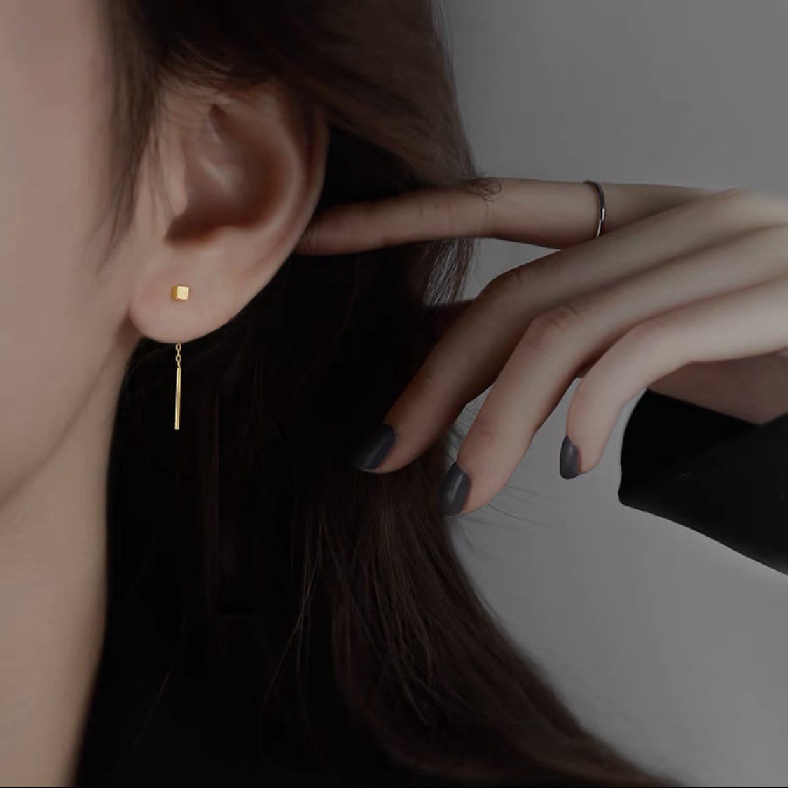 Tiny Cube Threader Earrings, 925 Sterling Silver Earrings, Gold, Silver and Black, Minimalist Geometric Earrings, Mini Black Cube Earrings
