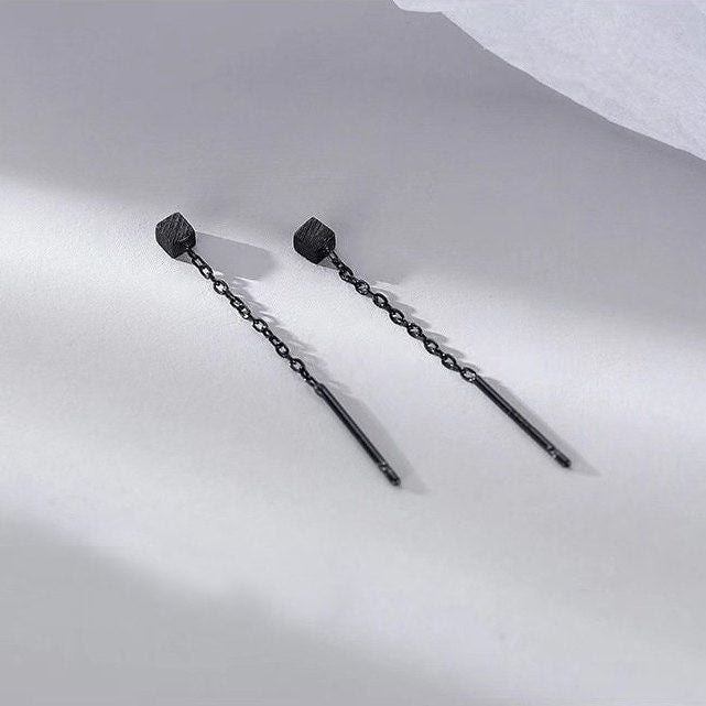 Tiny Cube Threader Earrings, 925 Sterling Silver Earrings, Gold, Silver and Black, Minimalist Geometric Earrings, Mini Black Cube Earrings