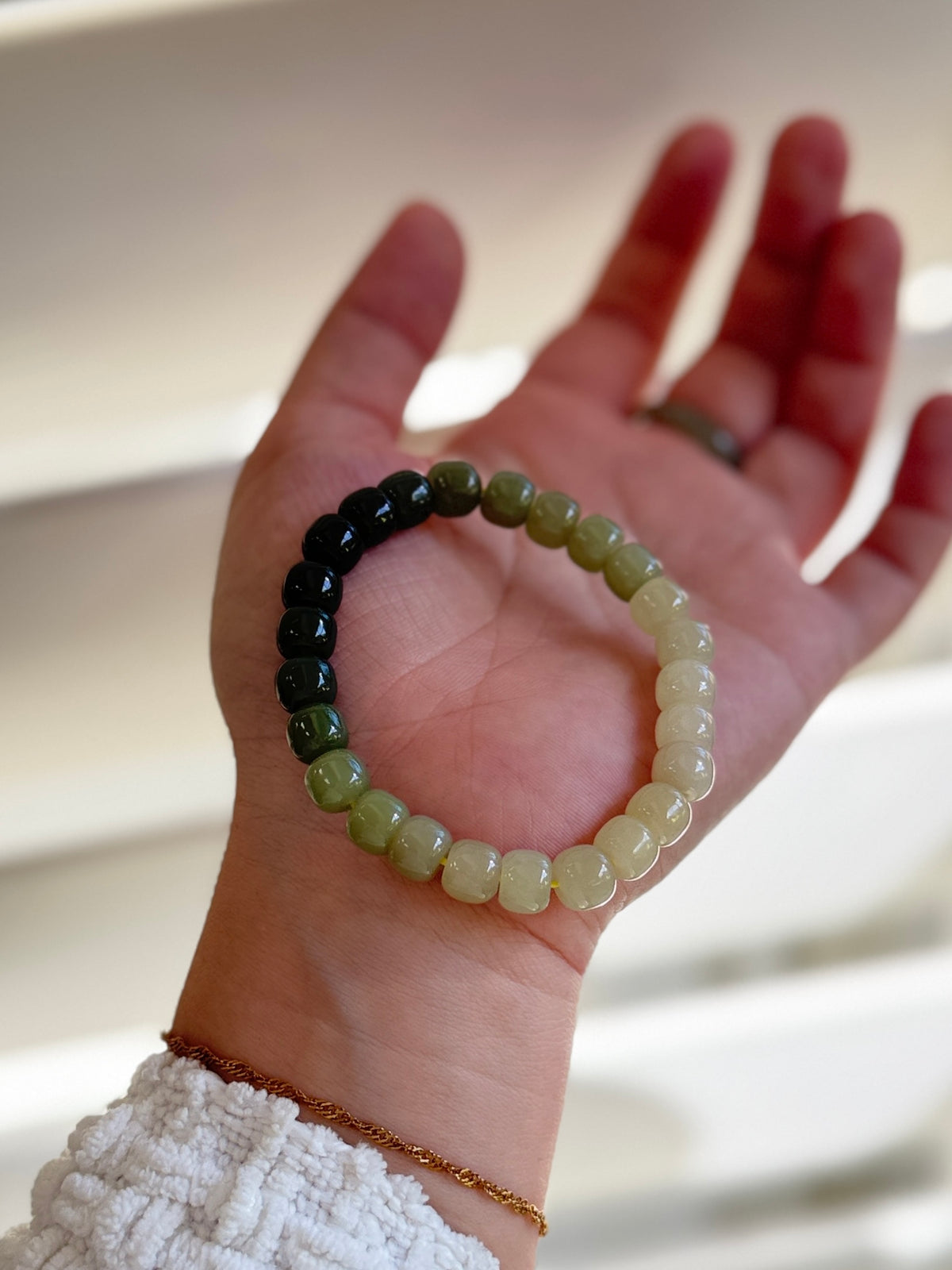 Gradient Jade Beaded Bracelet
