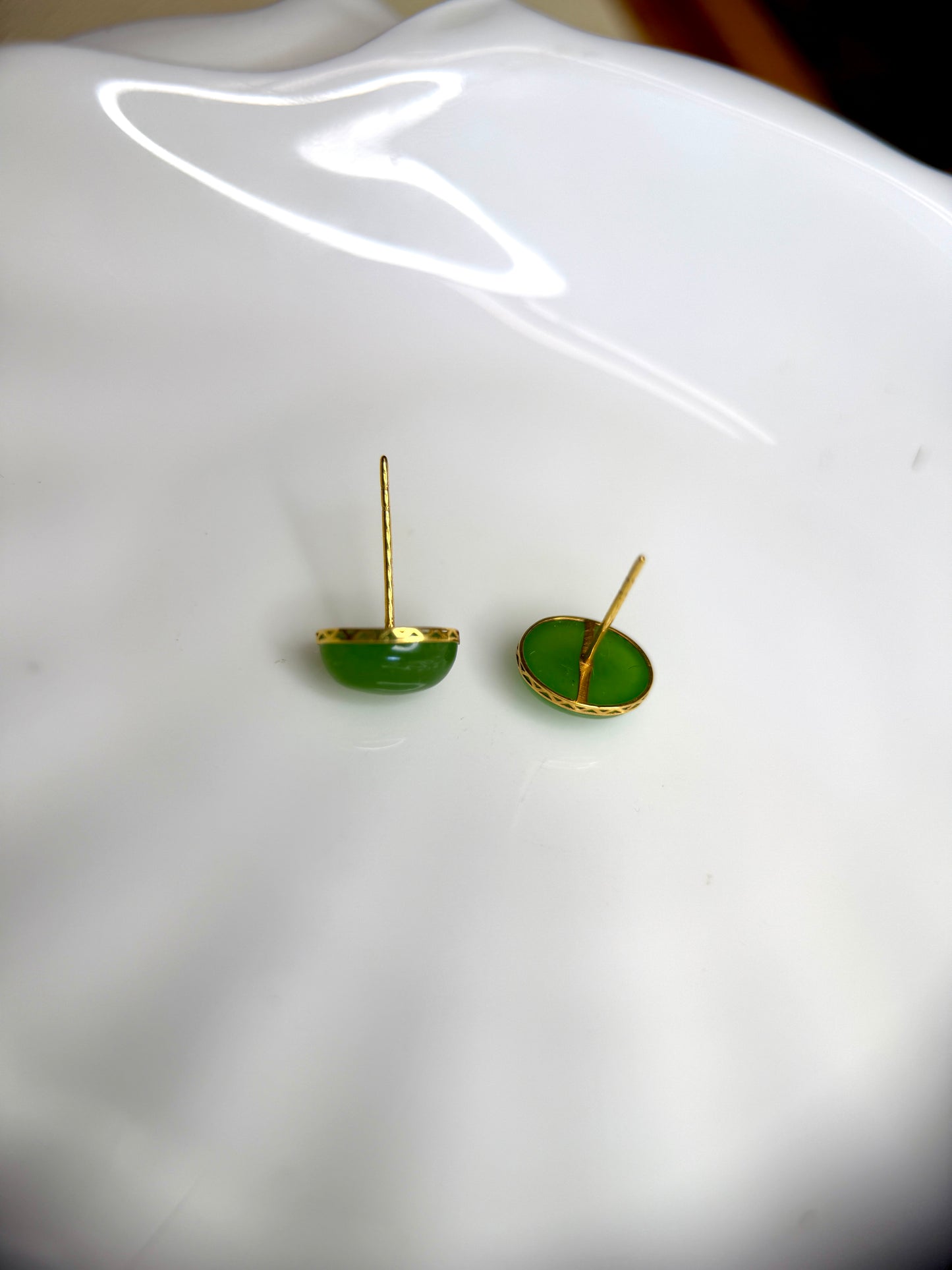 18K Gold Natural Jade Stud Earrings