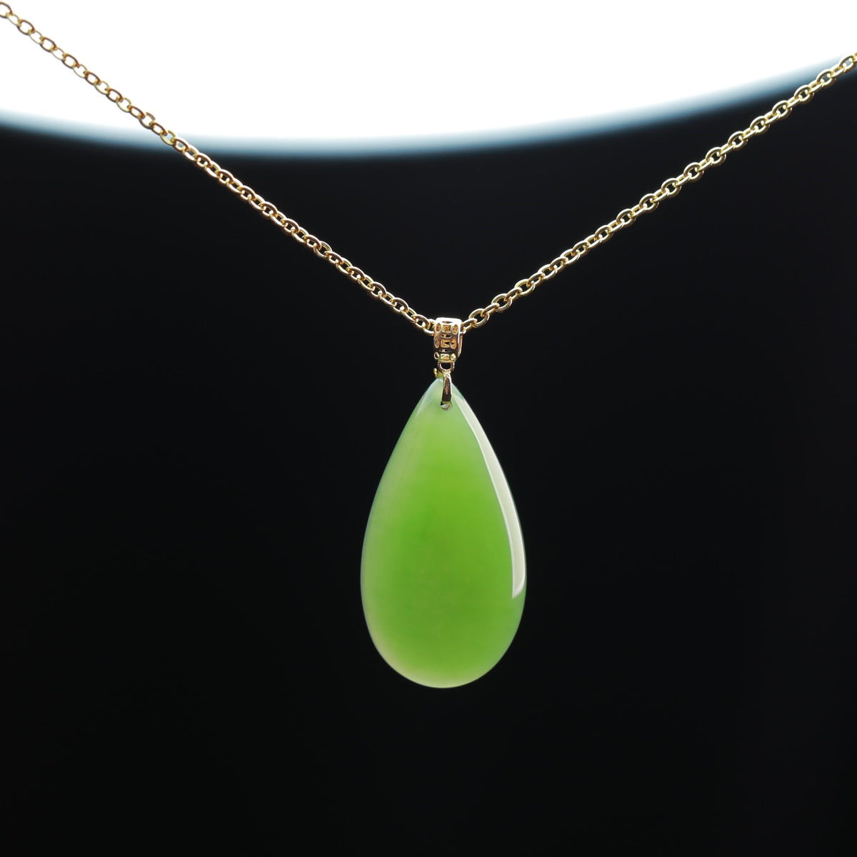 18K Gold Water Drop Natural Jade Pendant