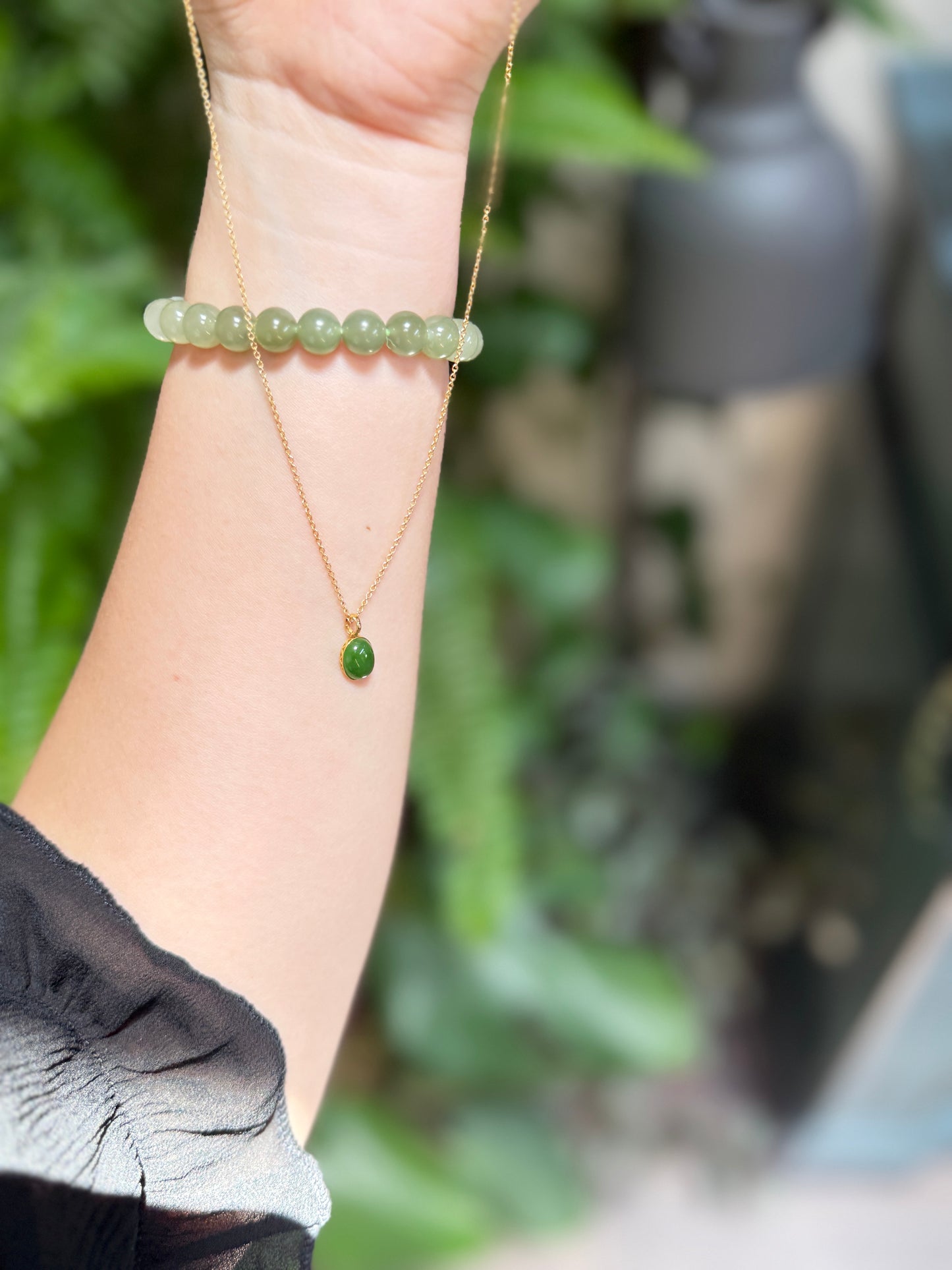 18K Gold Green Jade Dainty Pendant Necklace