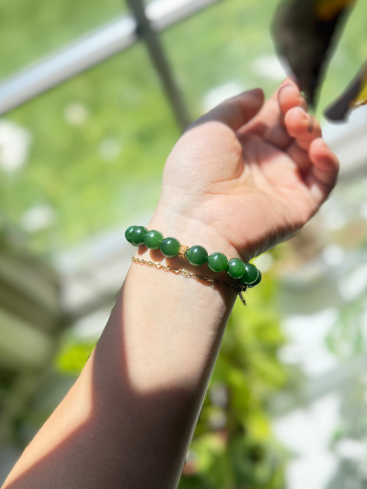 High Quality Green Natural Jade Beaded Bracelet with 18K Gold