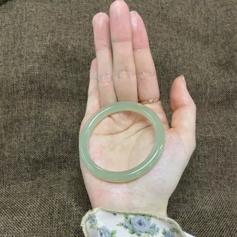 Authentic Natural Jade Bangle, Light Green Nephrite Bangle
