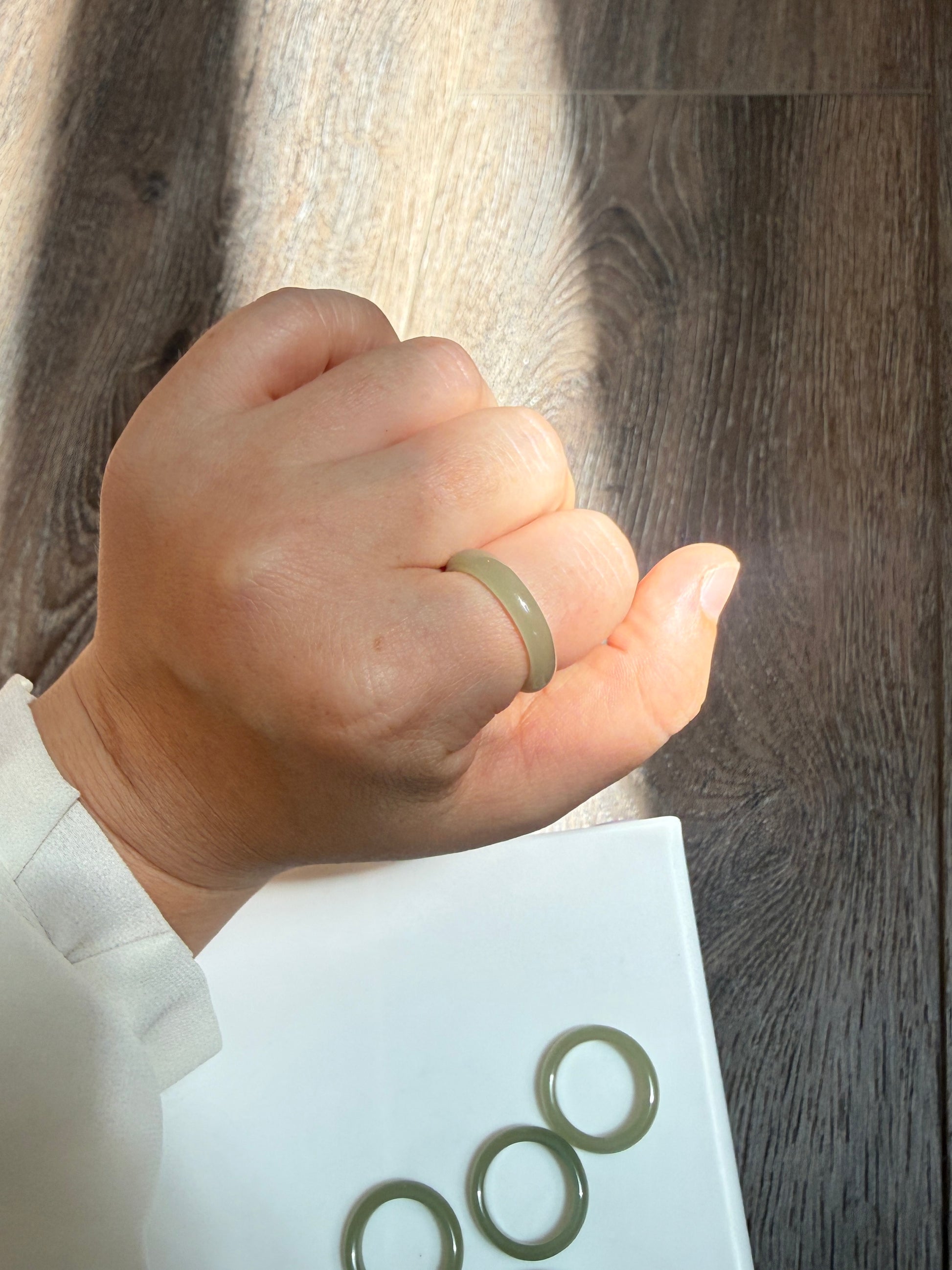 Authentic Nephrite Jade Ring, Natural Light Green Jade Band