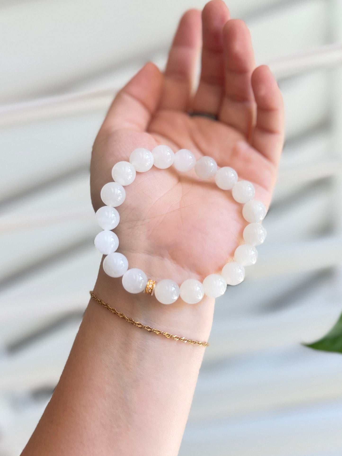 High Quality White Natural Jade Beaded Bracelet with 18K Gold