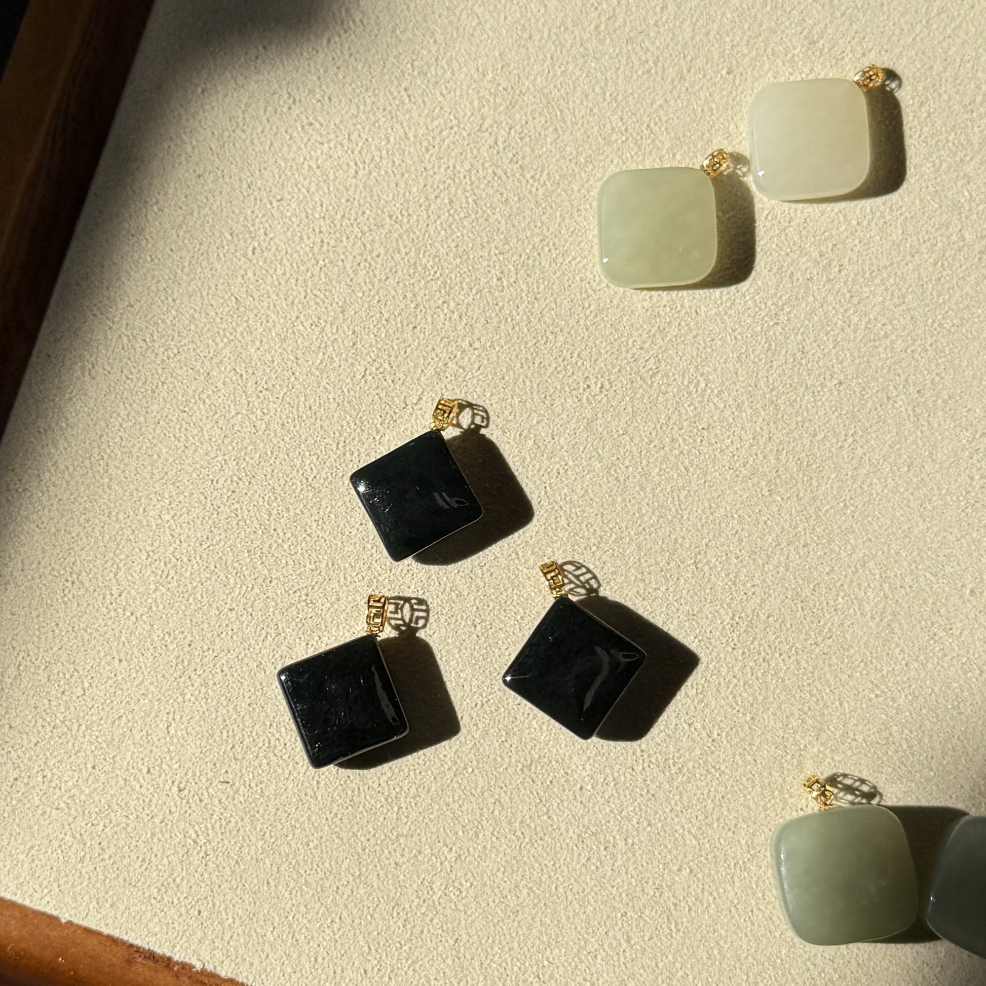 Genuine Hetian Jade Pendant, Natural Nephrite Pendant Necklace (White/Black)