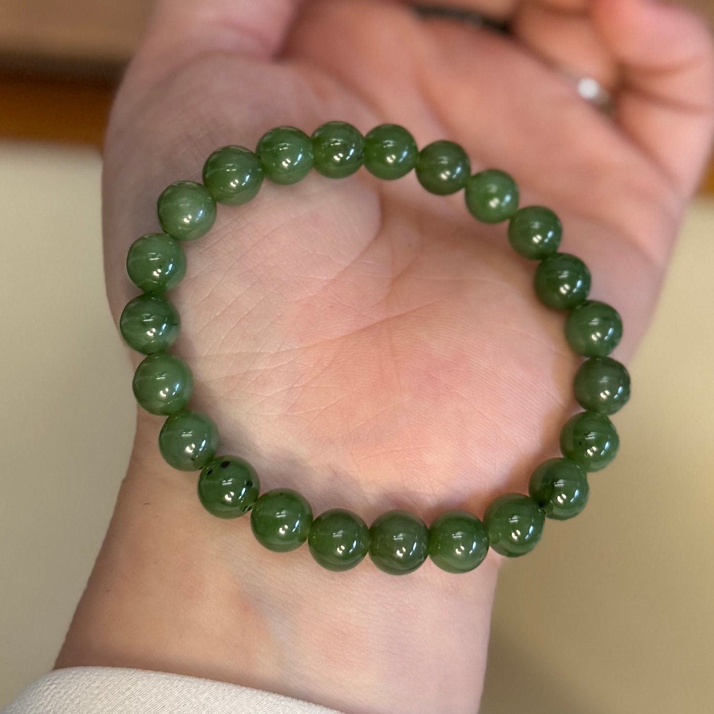 Green Natural Jade Beaded Bracelet - 8mm