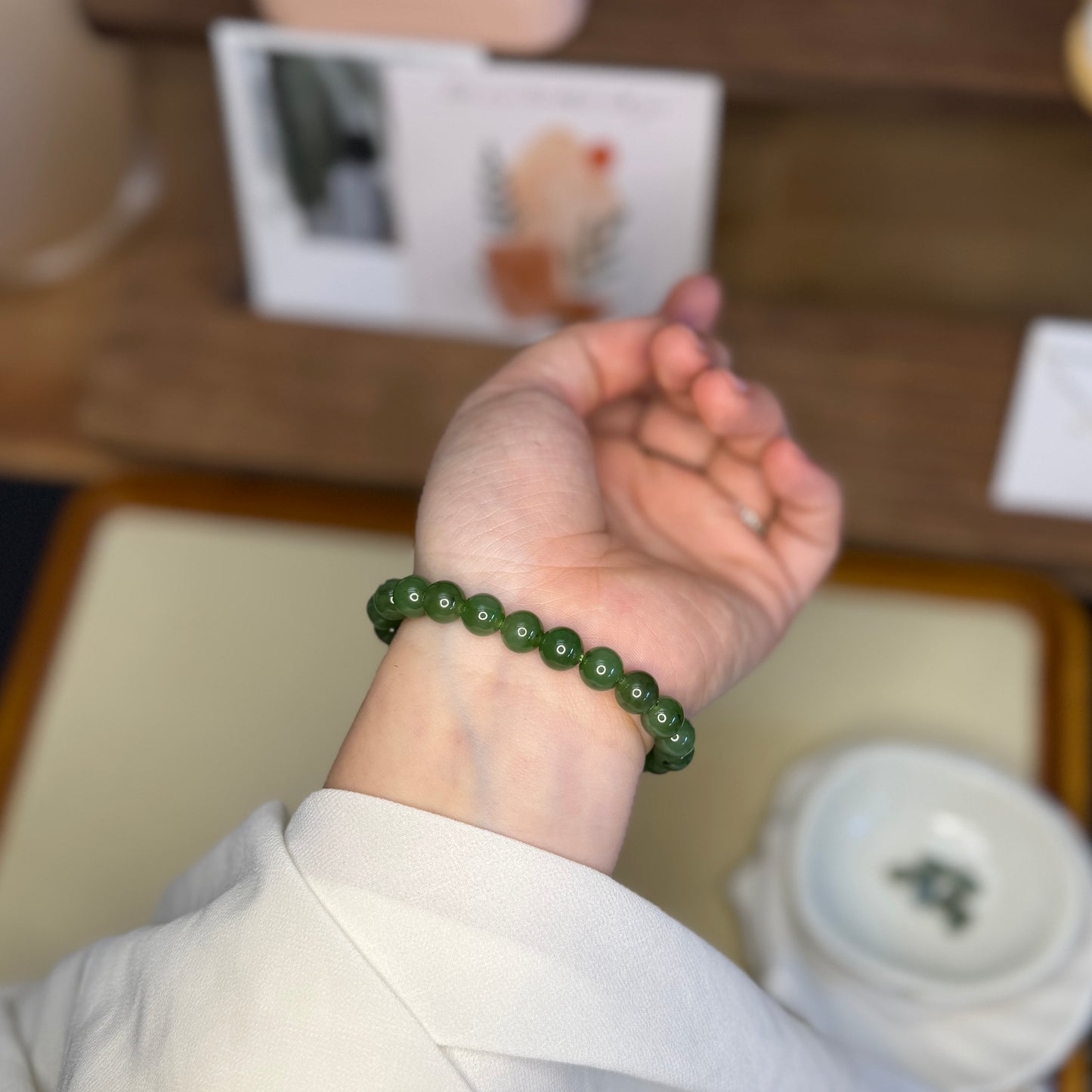 Green Natural Jade Beaded Bracelet - 8mm