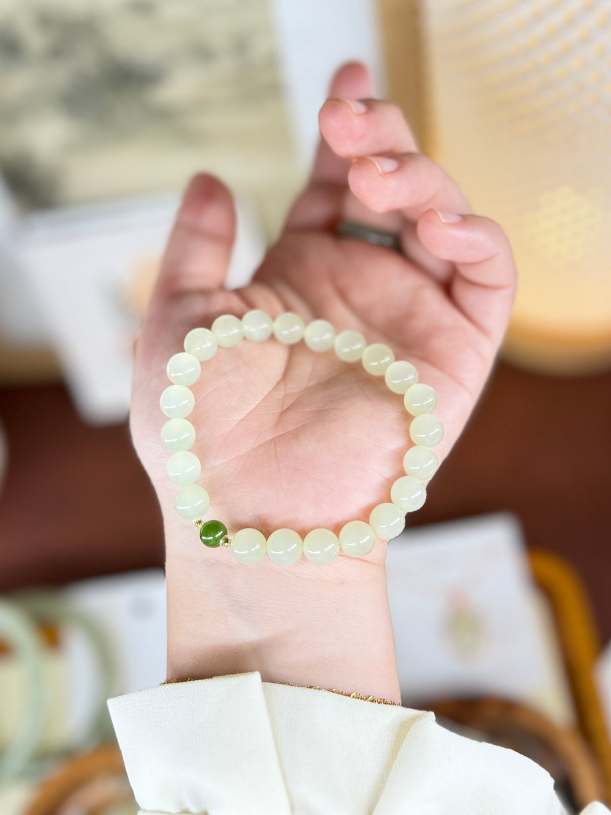 High Quality Natural Jade Bracelet with 18k Gold