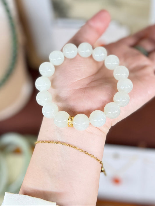 High Quality White Natural Jade Beaded Bracelet with 18K Gold