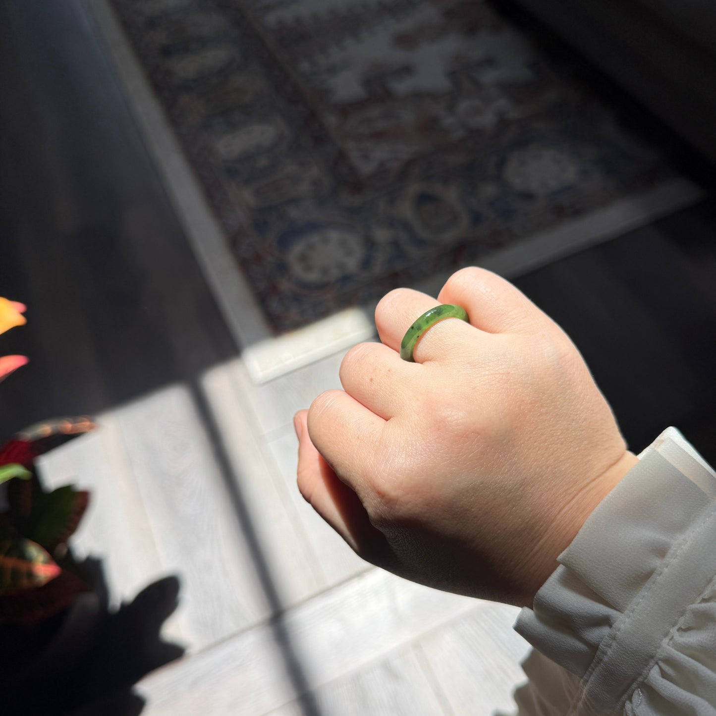 Very Green Natural nephrite Jade Ring