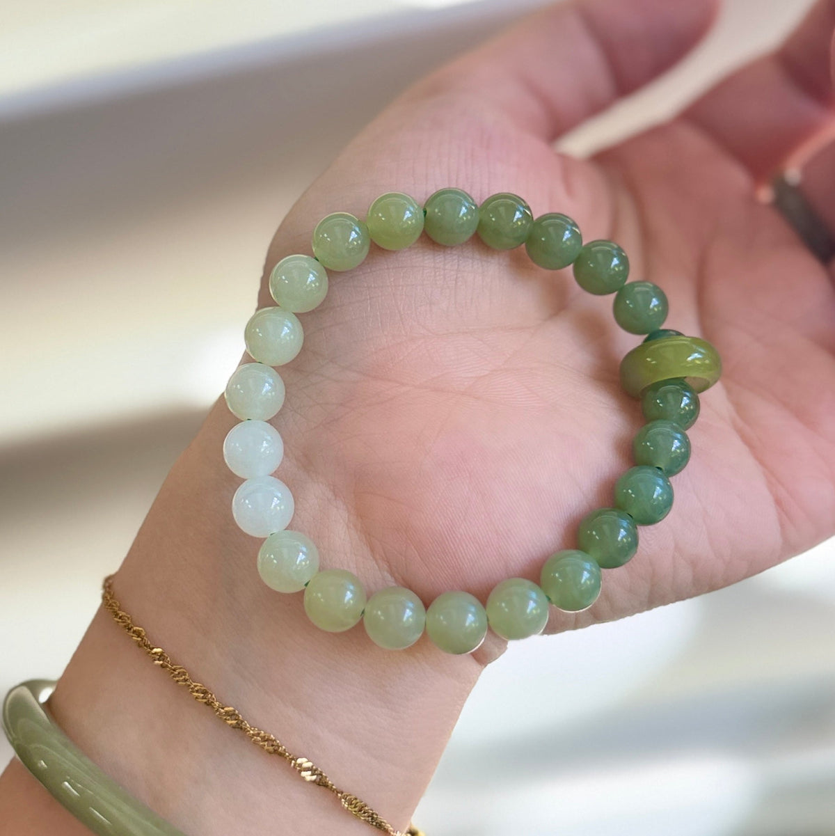 8mm Gradient Jade Beaded Bracelet