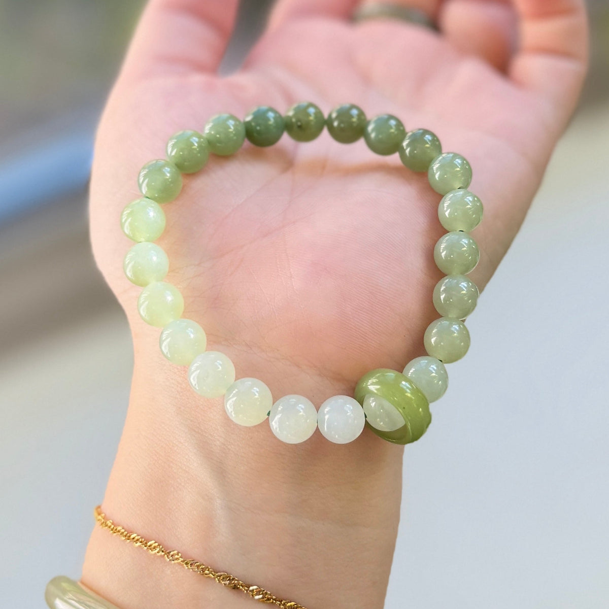 8mm Gradient Jade Beaded Bracelet