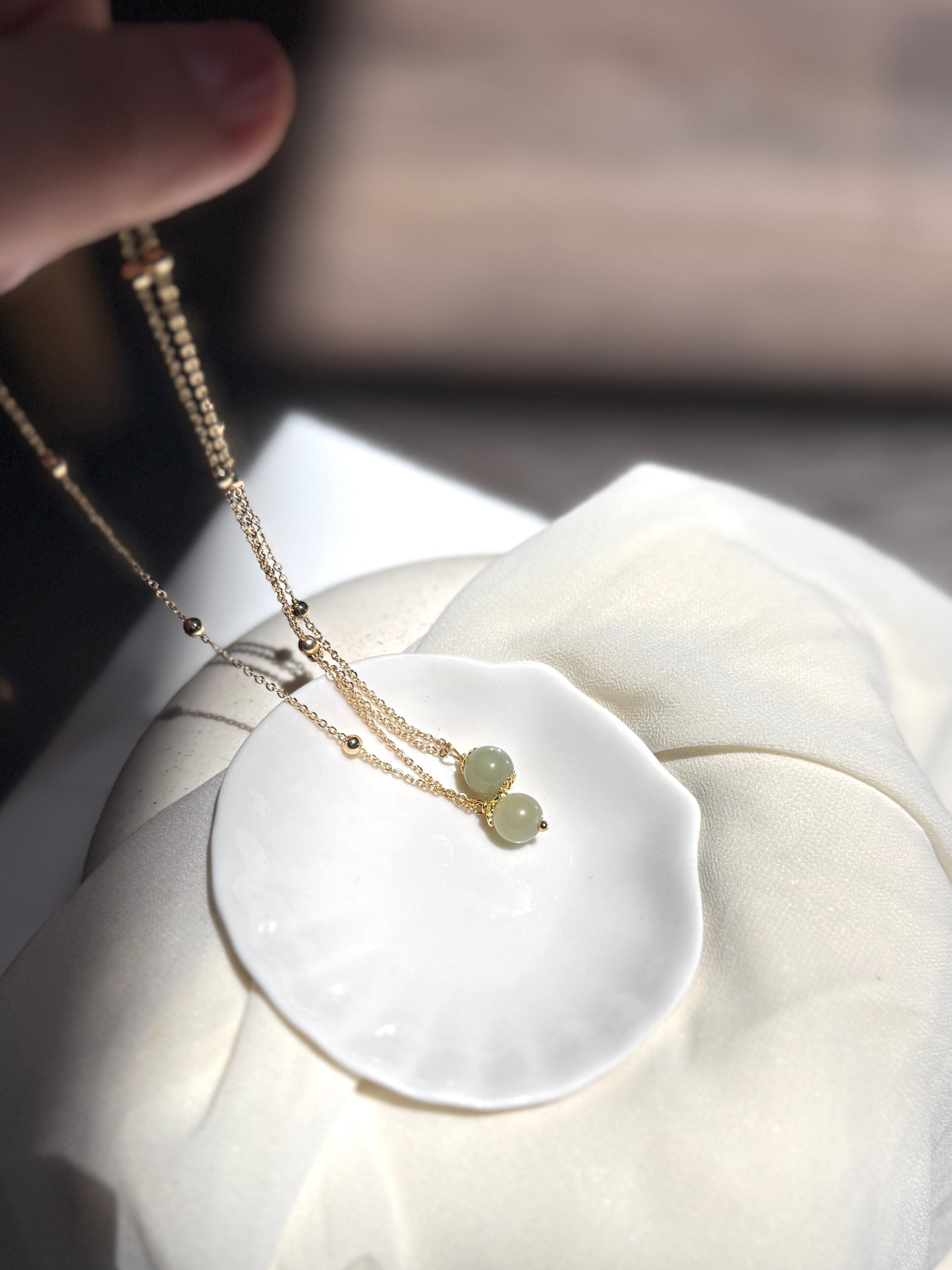 Natural Green Jade Pendant Necklace, Hetian Jade Chocker, Single Bead Necklace, Light Green Gemstone, Dainty Jade Necklace, Good Luck Gift 