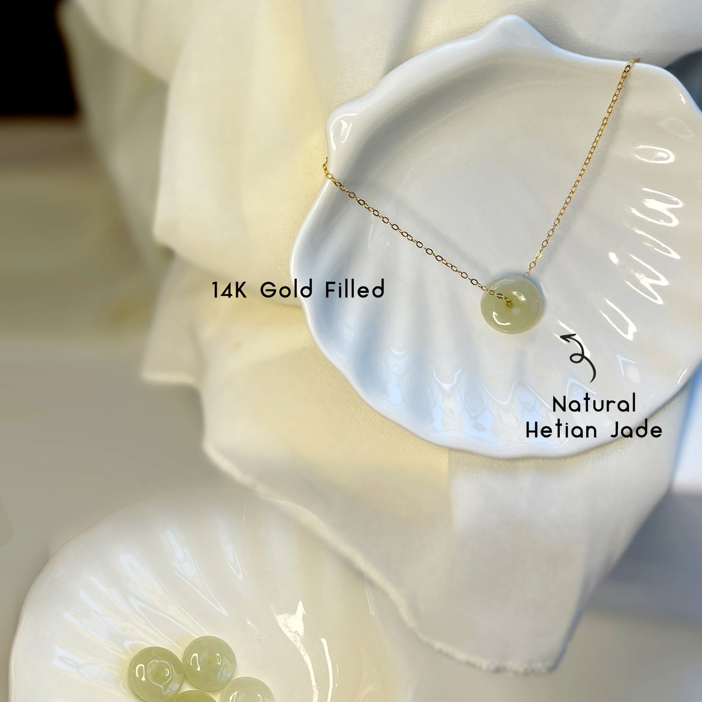 NaturaljadeNecklace_HetianPendantNecklace_DaintyJadeNecklace_WhiteGreenJadeDonutNecklace_NephritePendant_JadeGoldjewelry