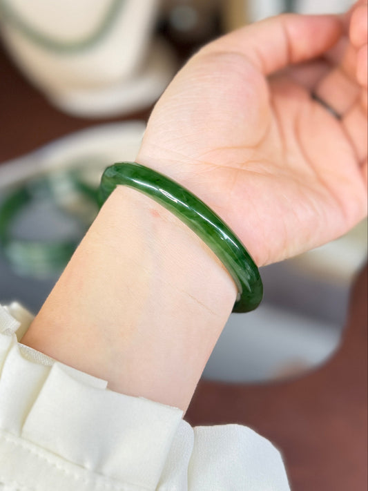 Very Green Narrow Natural Jade Bangle, Authentic Nephrite Bangle