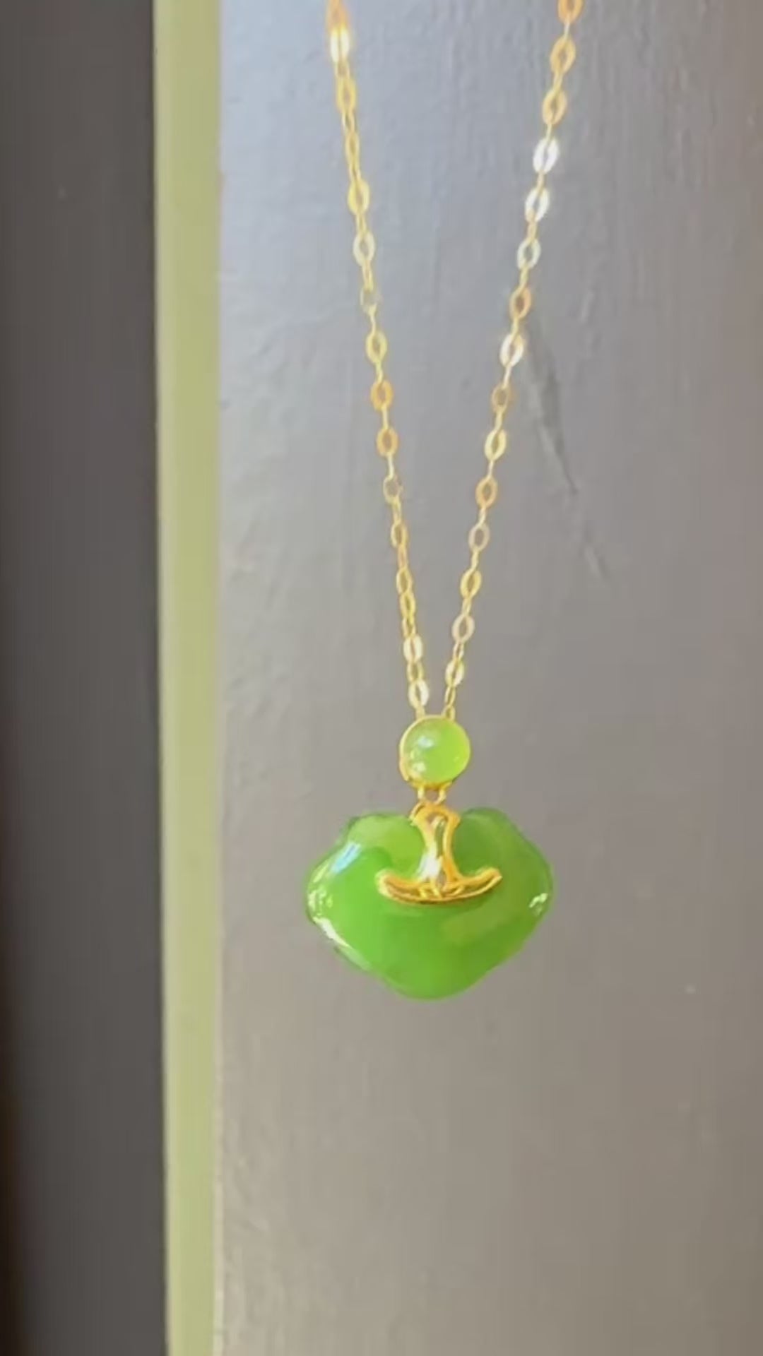 Green Nephrite Jade Lock Pendant with 18K Gold