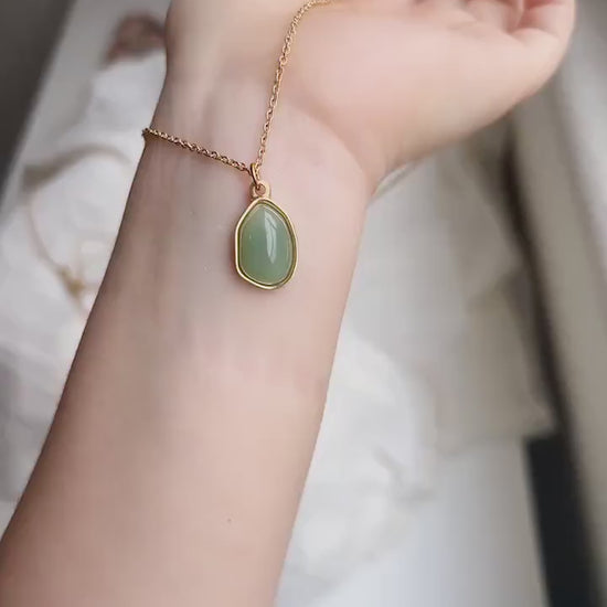 Natural Stone Crystal on 18k Gold Plated Stainless Steel Classic Chain, Green Purple Pink Jade Irregular shape Gemstone Pendant
