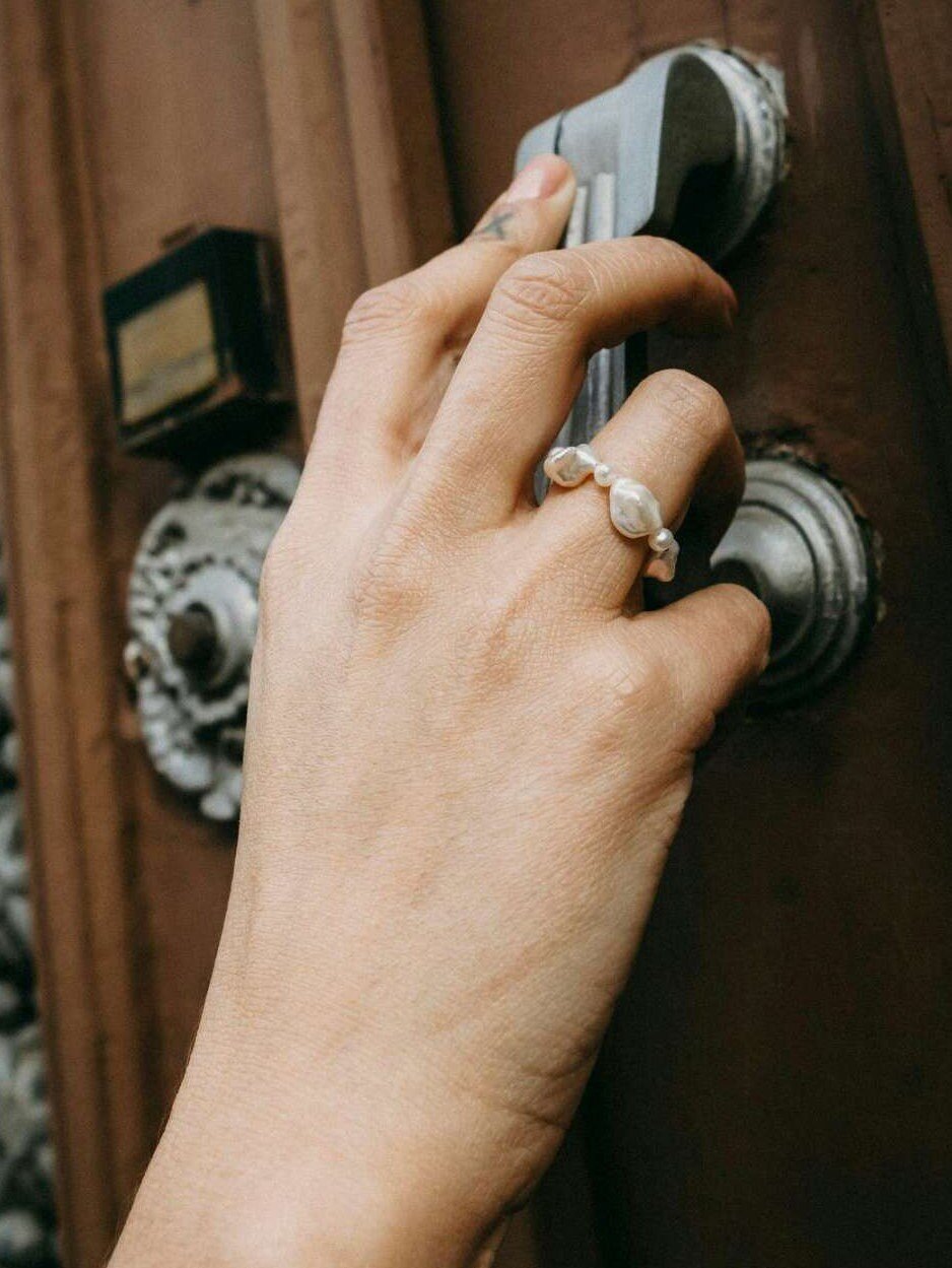 Freshwater Pearl Ring, Boho Beaded Ring, Elastic Ring, Baroque Pearl Ring, Stackable Ring, Statement Ring, Elastic Ring, Pearls Beaded Ring