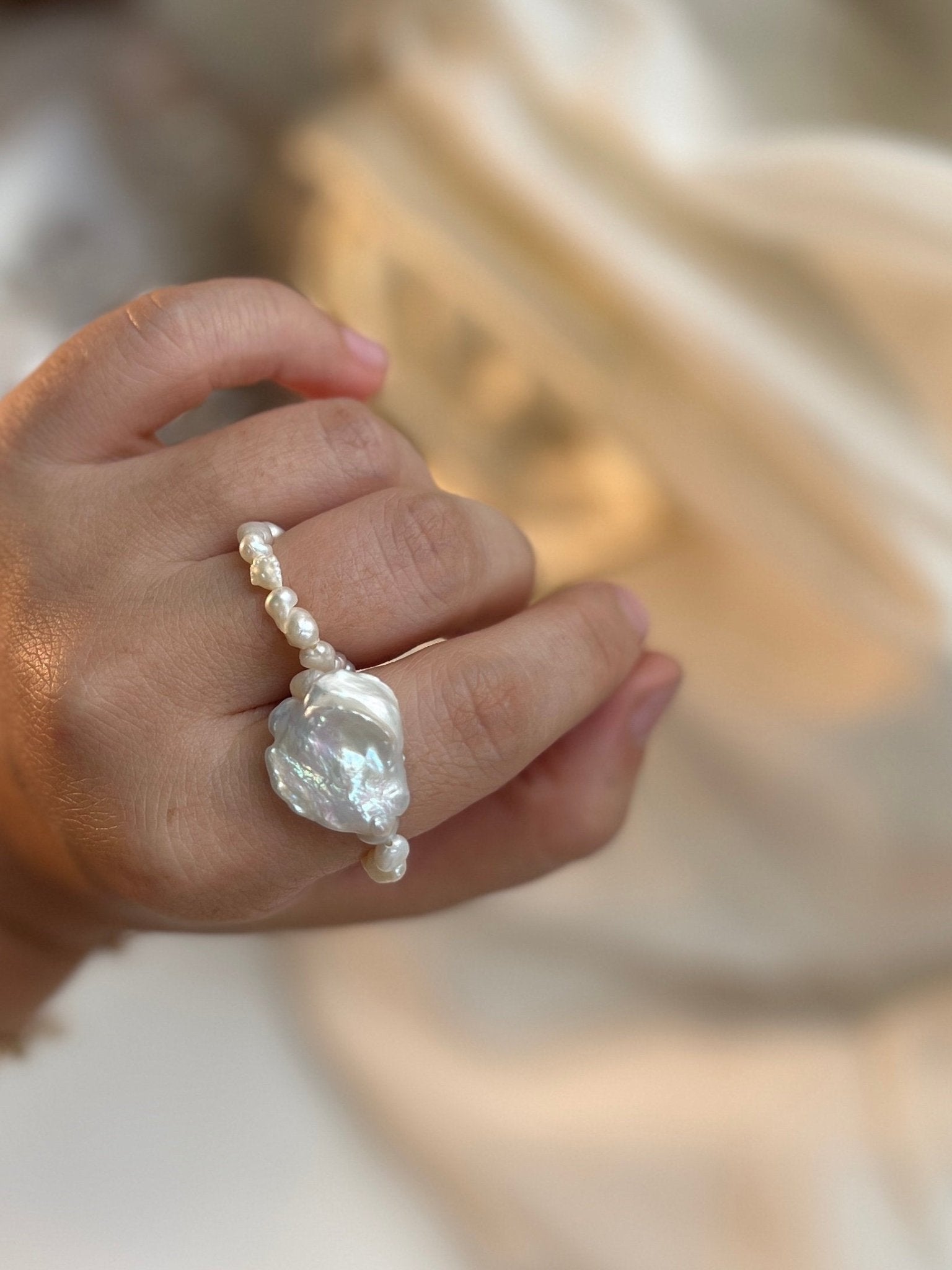 Freshwater Pearl Ring, Boho Beaded Ring, Elastic Ring, Baroque Pearl Ring, Stackable Ring, Statement Ring, Elastic Ring, Pearls Beaded Ring