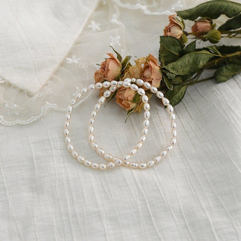 Natural Pearl Stretch Bracelet, Fresh Water Pearl Bracelet, Rice Pearl Bracelet, Wedding Bracelet, Bridal Bracelet, Bridesmaid bracelet