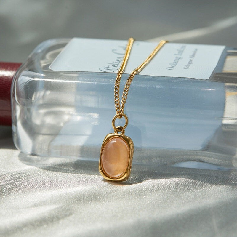 Natural Pink Jade Crystal Pendant Necklace, Natural Stone Oval Shape Gemstone with 18k Gold Plated Stainless Steel Classic Chain Mom gift