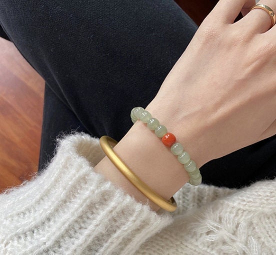 Simple Nephrite Light Green Bracelets Minimalist Natural Hetian Jade Bucket Beaded Bracelet with one south red agate For Women Girls Gift