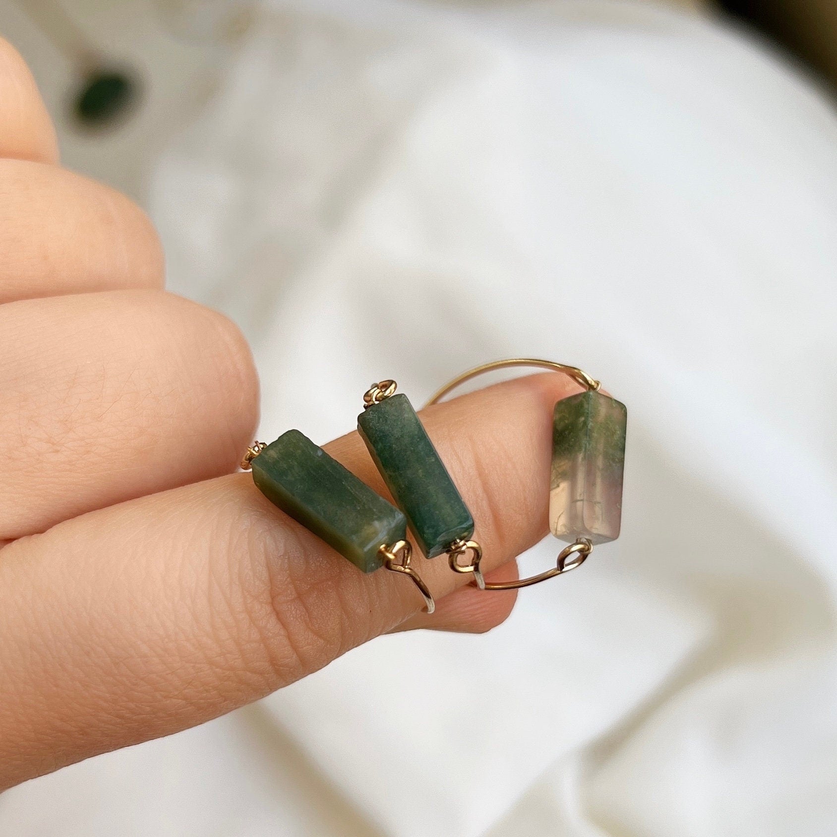 Grass Green Mini Quartz Rock Stone 4 pieces/set Stacked Crystal Rings, Boho Style Stackable Ring Set