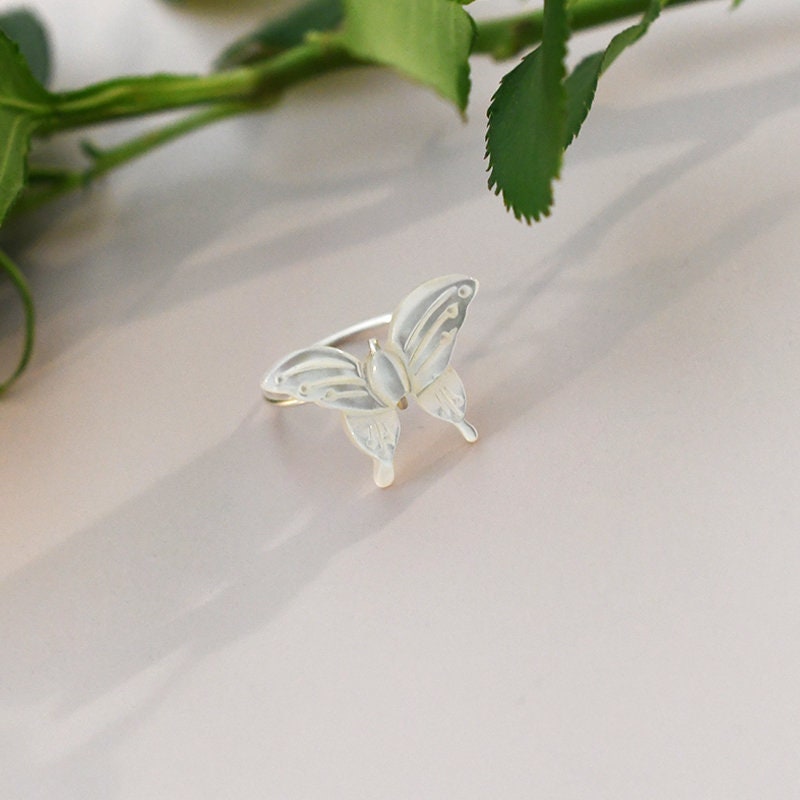 Natural Shell Butterfly Ring with 925 Sterling Silver band, Carved White Butterfly Mother of Pearl Ring, Single Stone Statement Ring