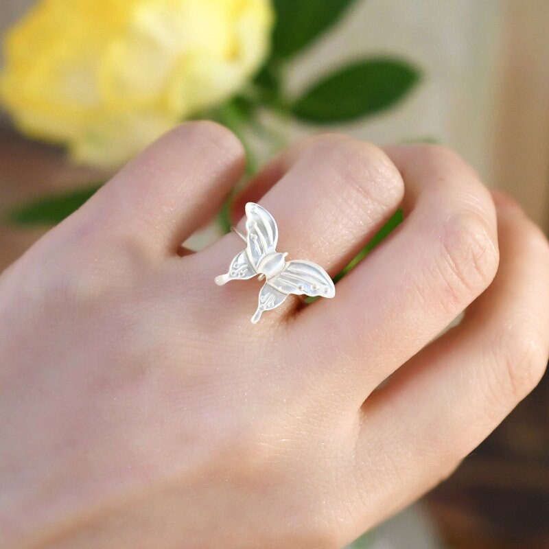 Natural Shell Butterfly Ring with 925 Sterling Silver band, Carved White Butterfly Mother of Pearl Ring, Single Stone Statement Ring