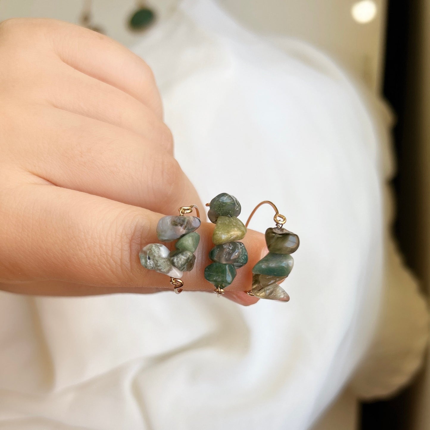 Grass Green Mini Quartz Rock Stone 4 pieces/set Stacked Crystal Rings, Boho Style Stackable Ring Set