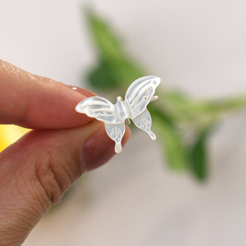 Natural Shell Butterfly Ring with 925 Sterling Silver band, Carved White Butterfly Mother of Pearl Ring, Single Stone Statement Ring