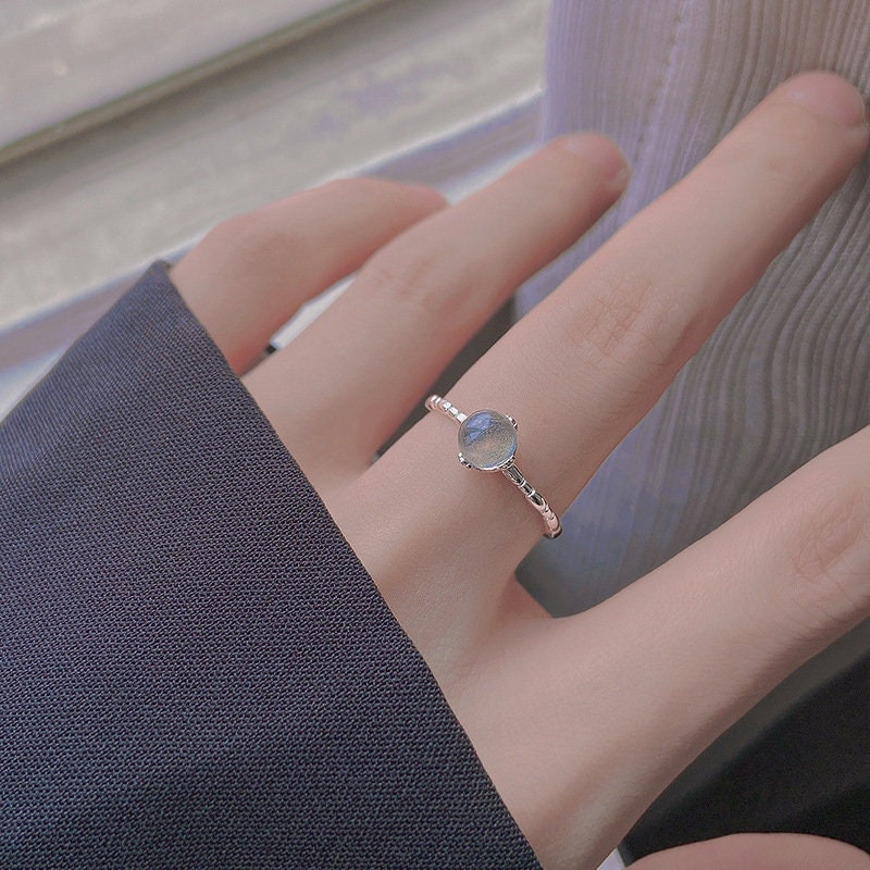 Simple Moonstone Silver Ring, Natural Gemstone S925 Silver Ring, Minimalist Adjustable Ring, Boho Style Round Small Moonstone Ring