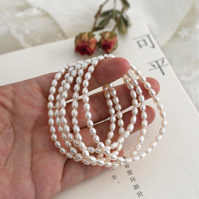 Natural Pearl Stretch Bracelet, Fresh Water Pearl Bracelet, Rice Pearl Bracelet, Wedding Bracelet, Bridal Bracelet, Bridesmaid bracelet