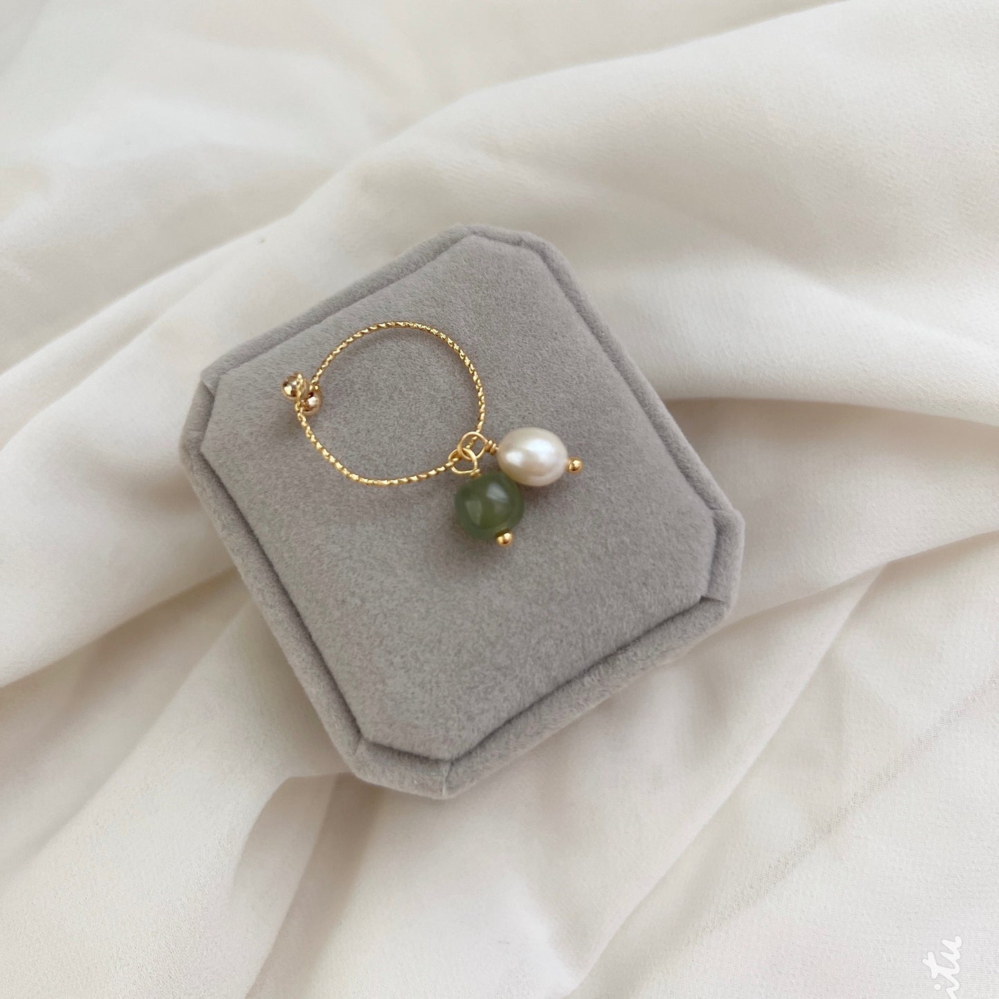 Green Jade Ring, Fresh Water Pearl Ring,  Nephrite and Pearl Ring, Adjustable Ring, Pearl Tassel Ring, Gold Jade Ring, Jade and Pearl Ring