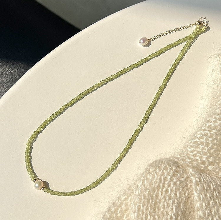 Peridot Crystal Necklace,  Natural Fresh Water Pearl Necklace, Natural Pearl Pendant, Beaded Peridot Necklace, Beaded Birthstone Necklace