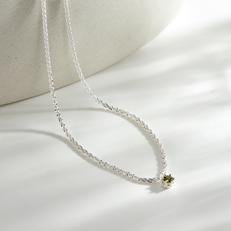 Dainty Peridot Necklace, Tiny Birthstone Necklace, August Birthstone Necklace, Peridot Pendant Necklace, S925 Sparkle Silver Necklace