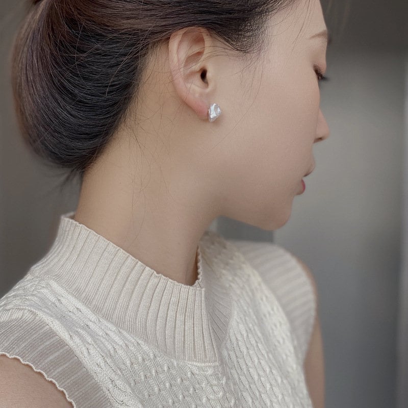 Baroque Pearl Stud Earrings, Natural Fresh Water Pearl Earrings, Single Flat Pearl Earrings, Irregular Pearl Earrings, Pearl Stud Earrings