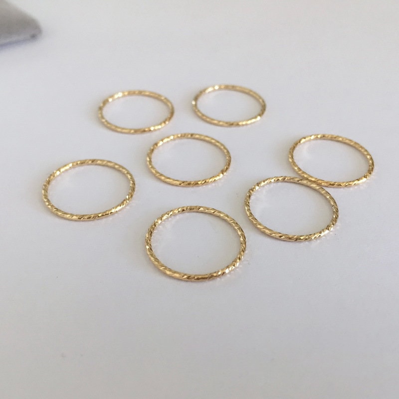 Simple Gold Ring, Texture Gold Ring, Minimal Gold Ring, Gold Filled Ring, Minimalist Ring, Thin Texture Ring, Gold Ring, Stackable Ring